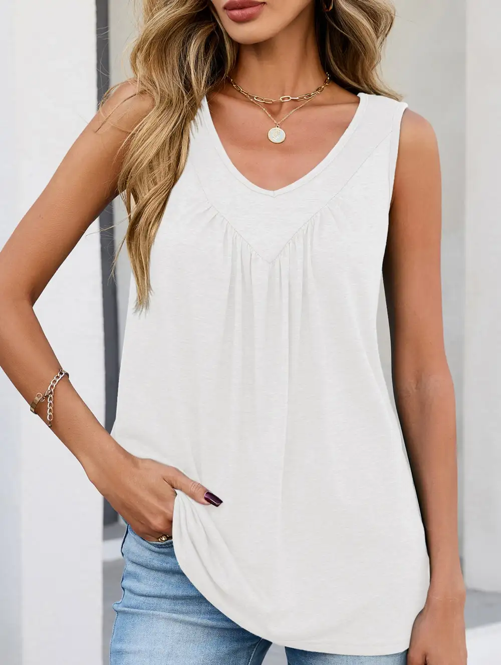Ruched V Neck Sleeveless Tank Top
