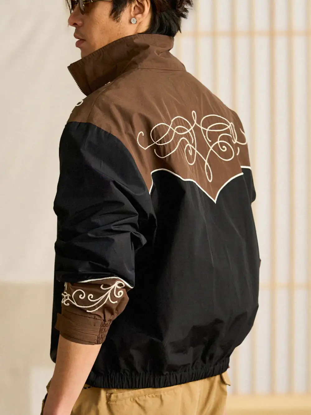 Chain Embroidery Half-Zip Pullover Sweatshirt