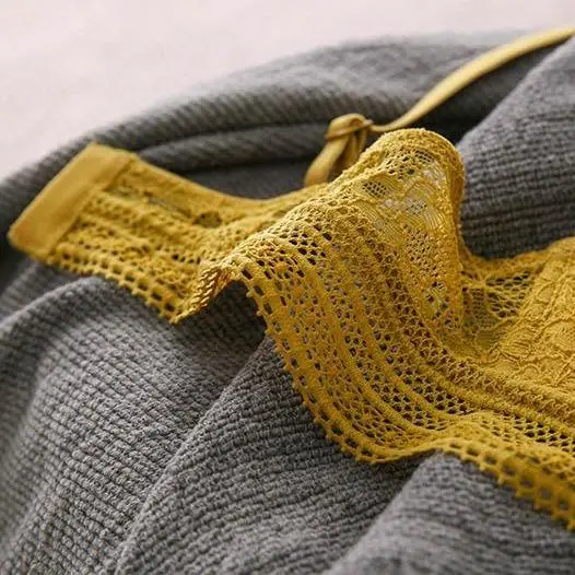 Everyday Lace Embroidered Lingerie Set