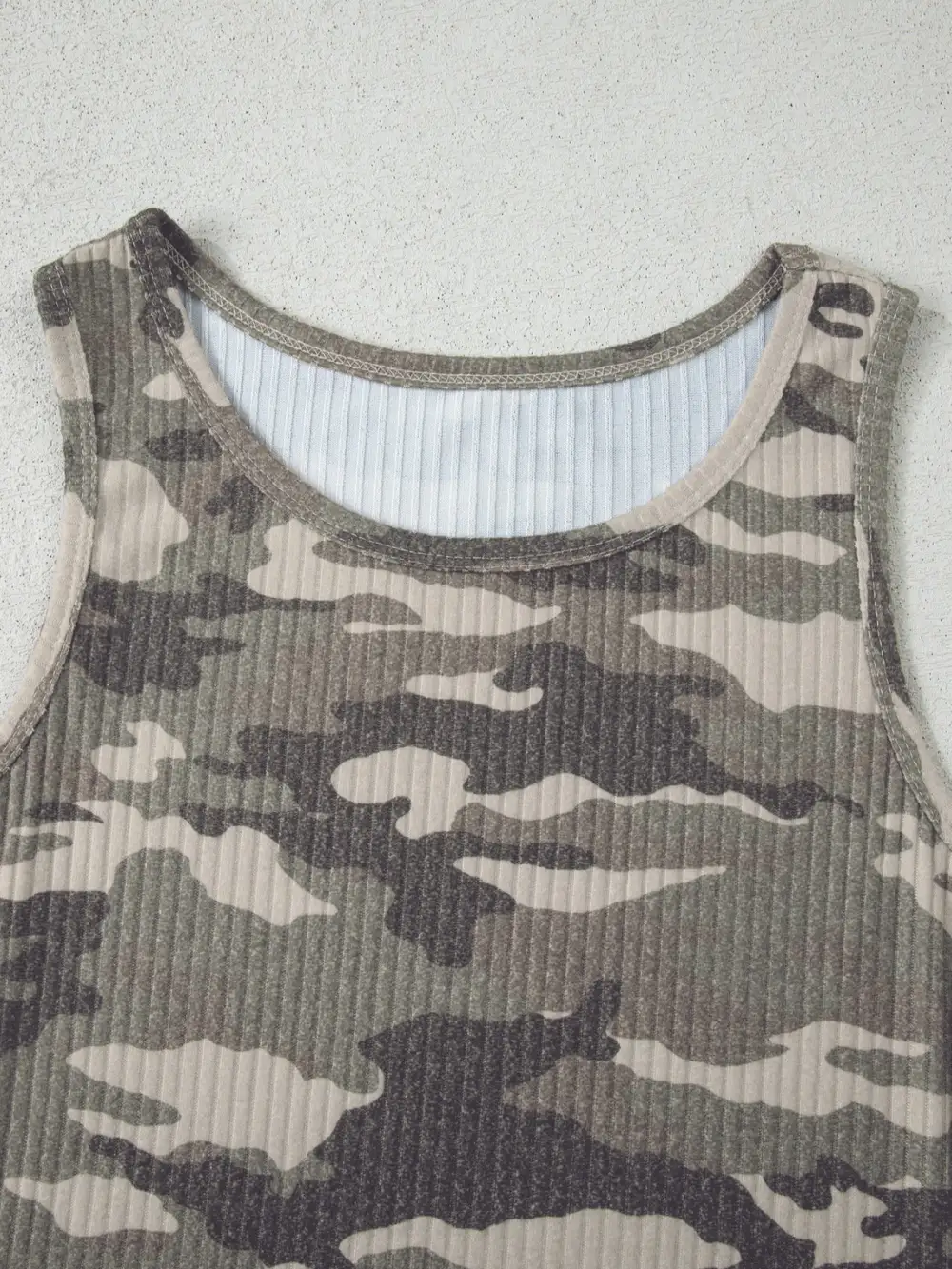 Round-Neck Ribbed-Knit Camouflage Tank Top