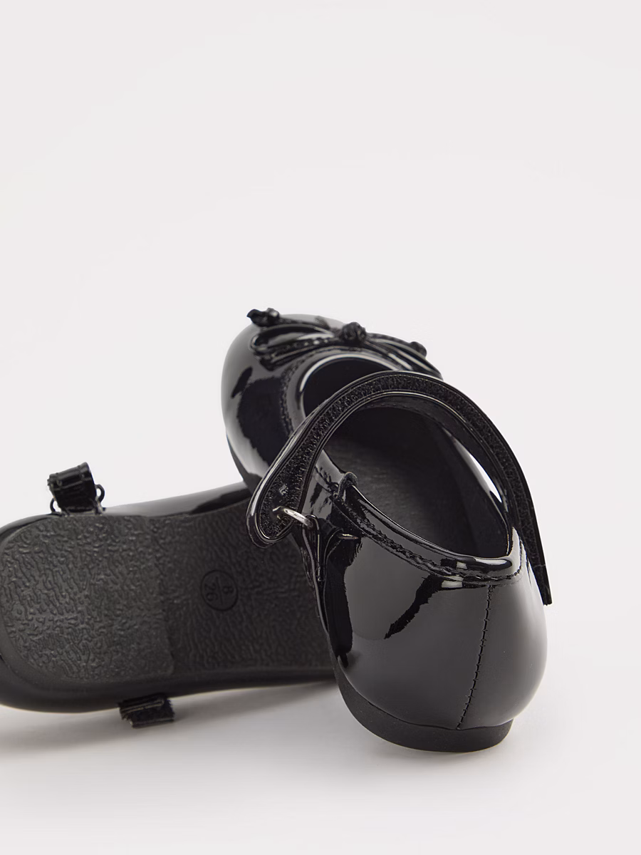 Black Patent Square Toe Ballet Shoes detail 1