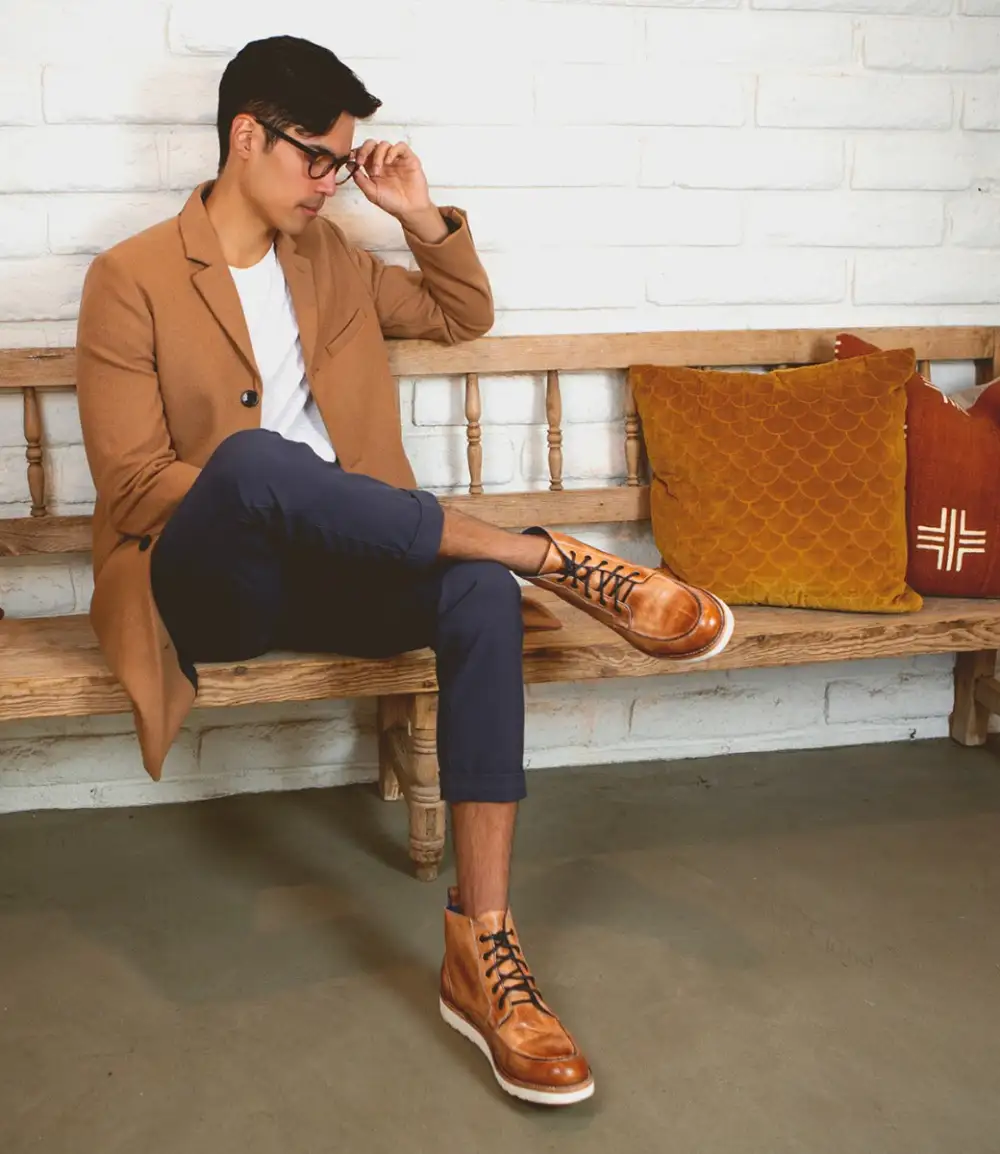 Apron-Toe Lace-Up Distressed Work Boots