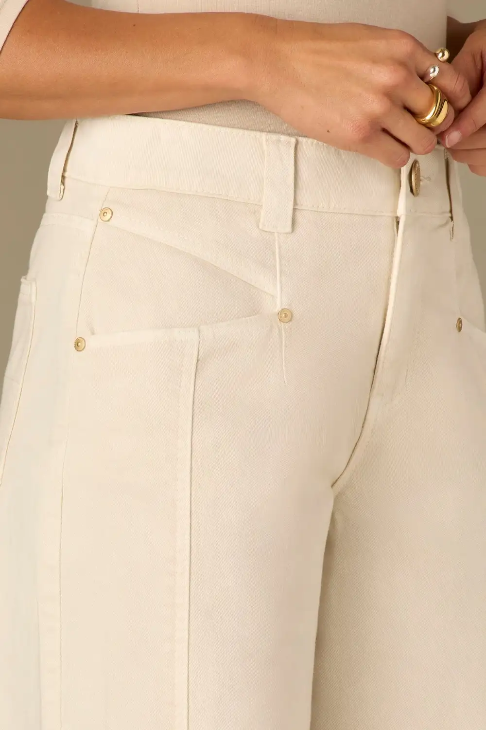 High Rise Front Panel V-pocket Jeans