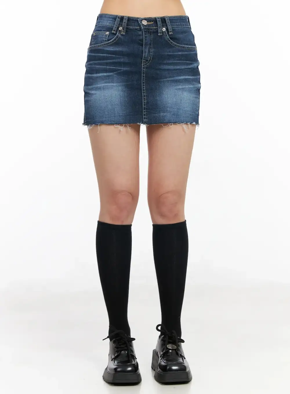 Classic Frayed Hem Denim Mini Skirt