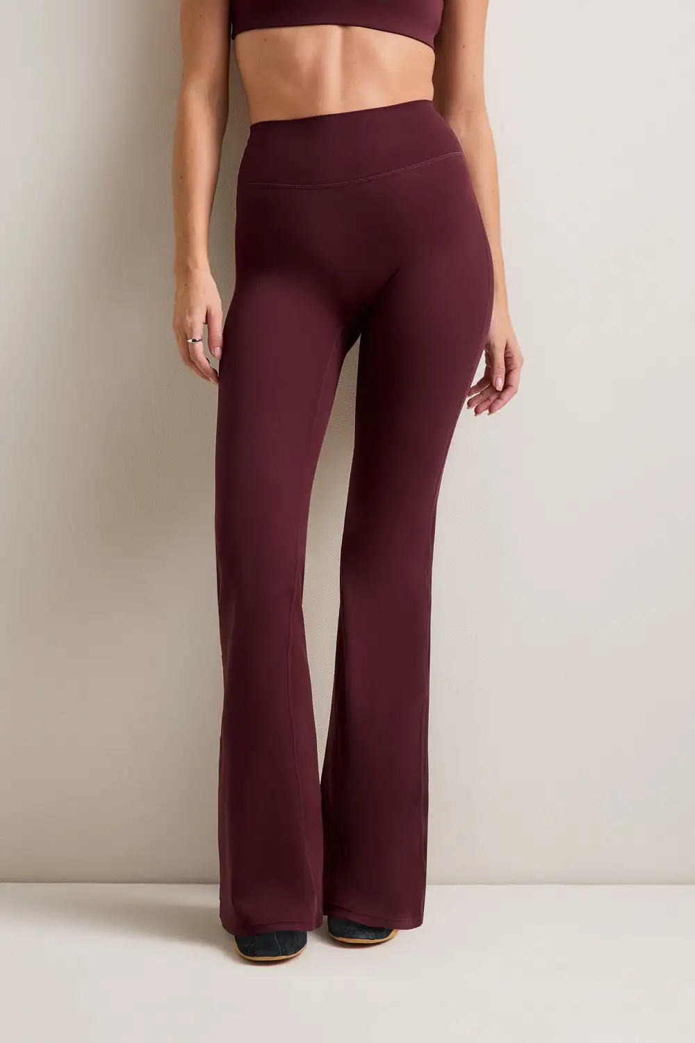 Relaxed High Waist Clean Front Flared Leggings