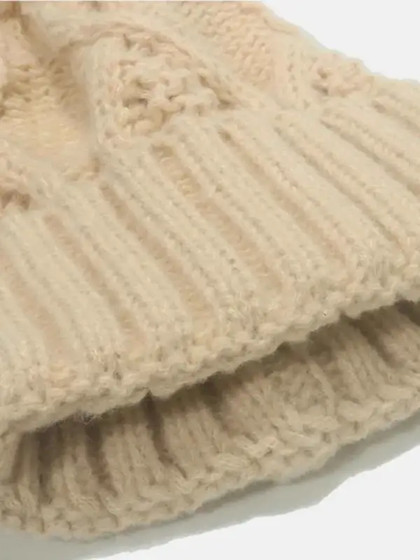 Roll Cable Knit Hat