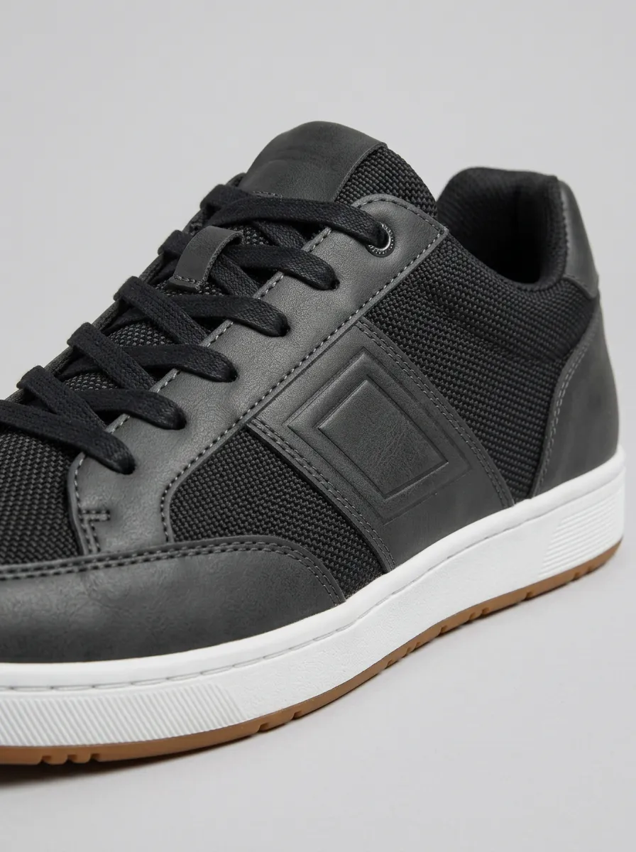 Men's Clean Court Lace-Up Skate Shoes