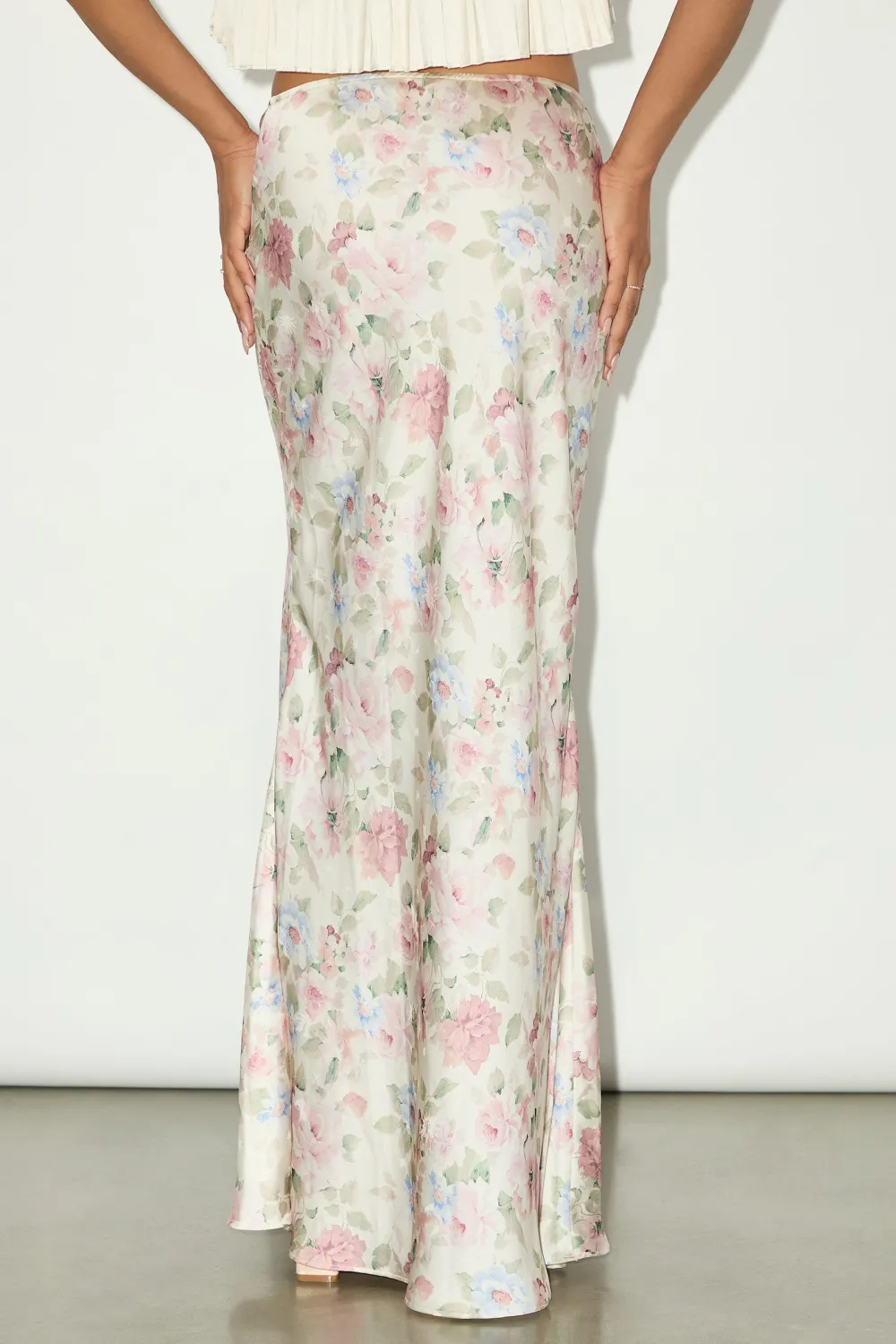 Casual Style Ivory Floral Satin Maxi Skirt