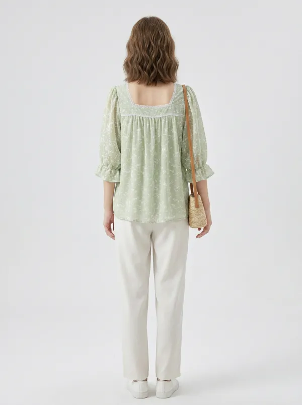 Floral Women's Puff-Sleeve Blouse