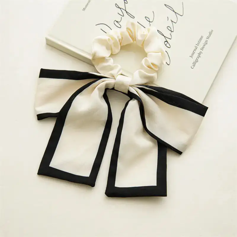 Odette Scrunchie Scarf