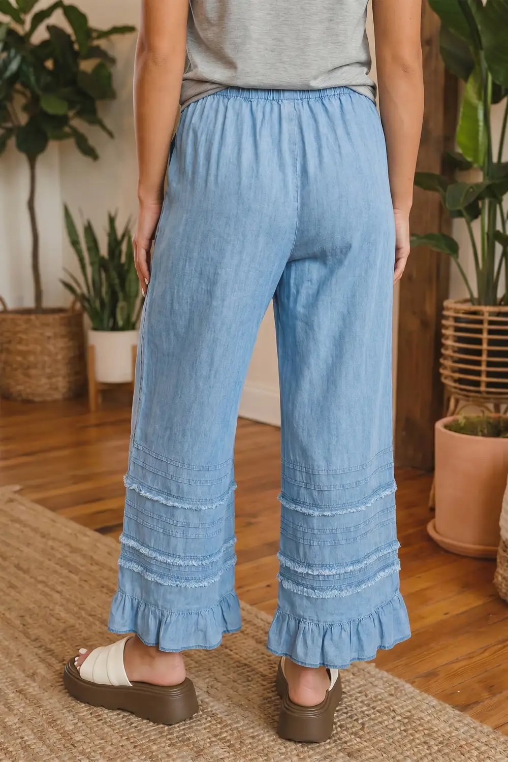 Relaxed Fit Wide Leg Casual Jeans