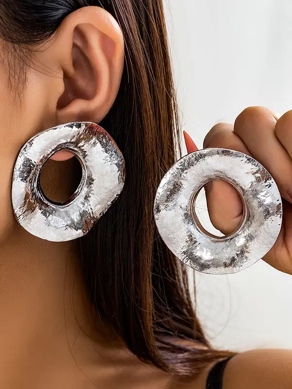 Balanced Pearl-Inspired Drop Earrings