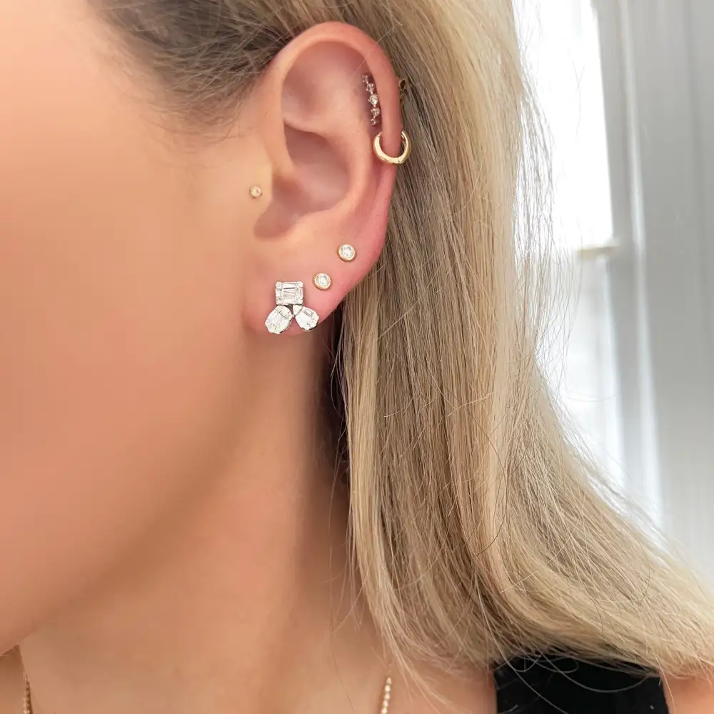 Polished Delicate Gem Detail Stud Earrings