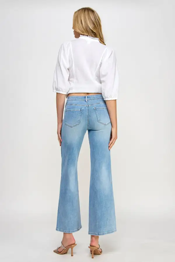 Mid Rise Relaxed Jeans