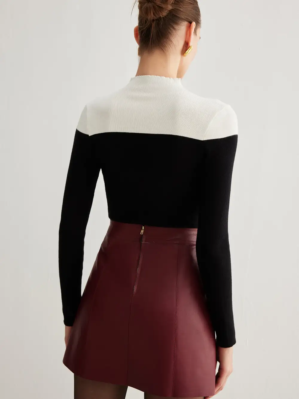 Button Detail Top