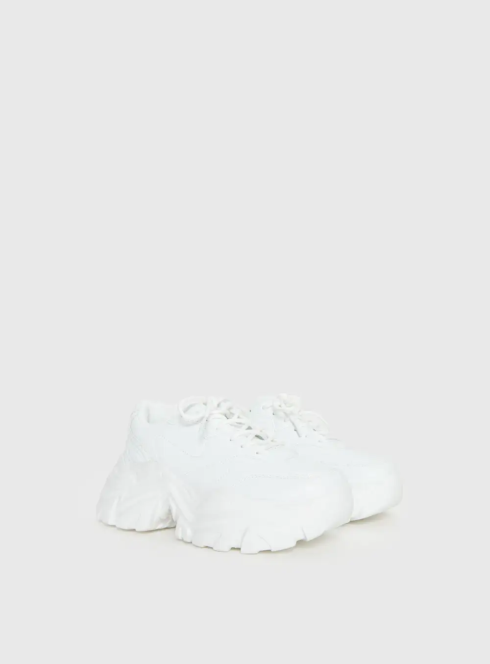 Tapered Casual Sneakers