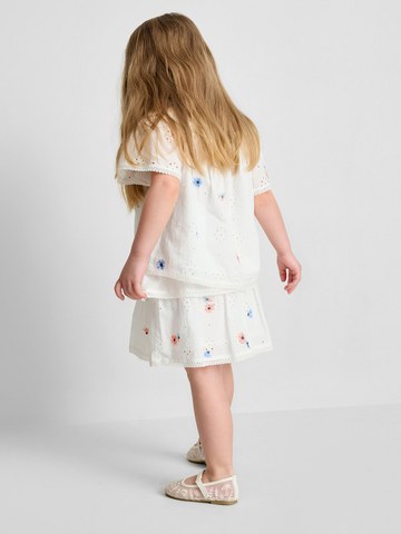 1.5-8yrs | Broderie Anglaise Tiered Skirt detail 1