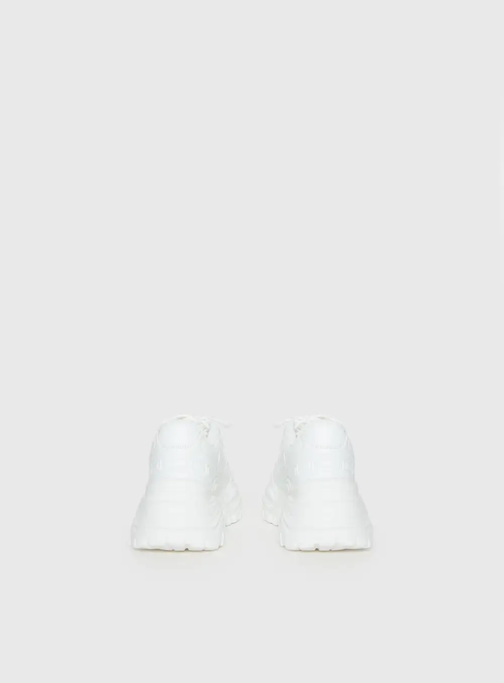 Tapered Casual Sneakers