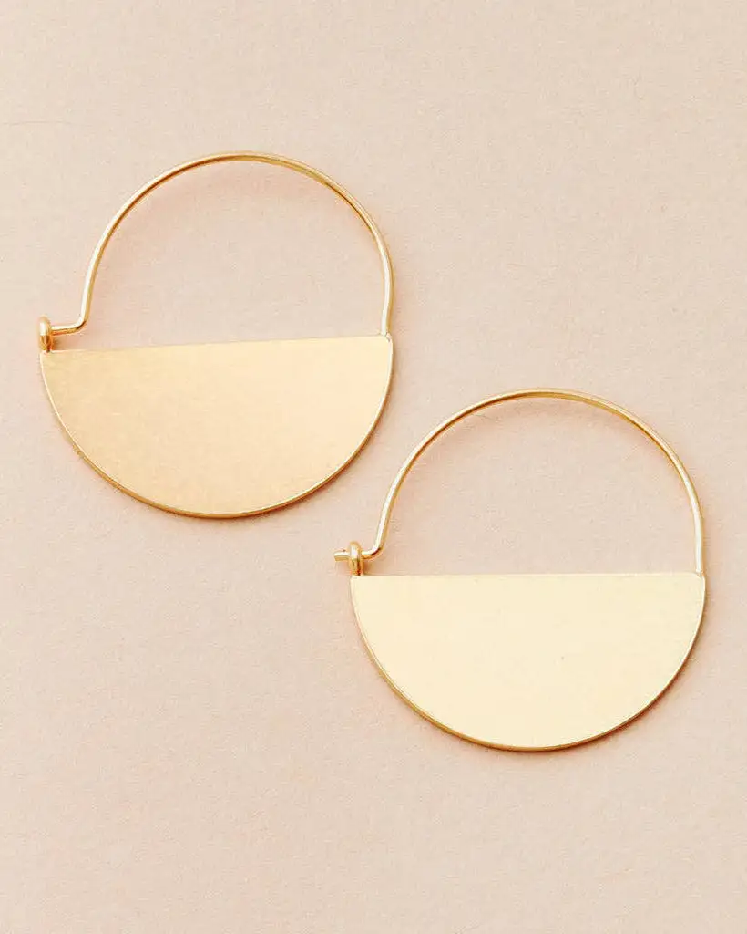 Wire Refined Hoop Earrings