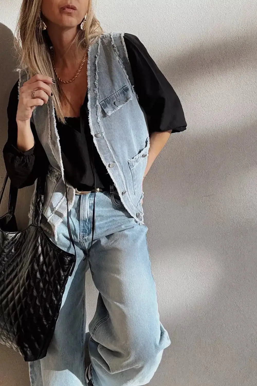 Frayed Edge Flap Pockets Vest Jacket