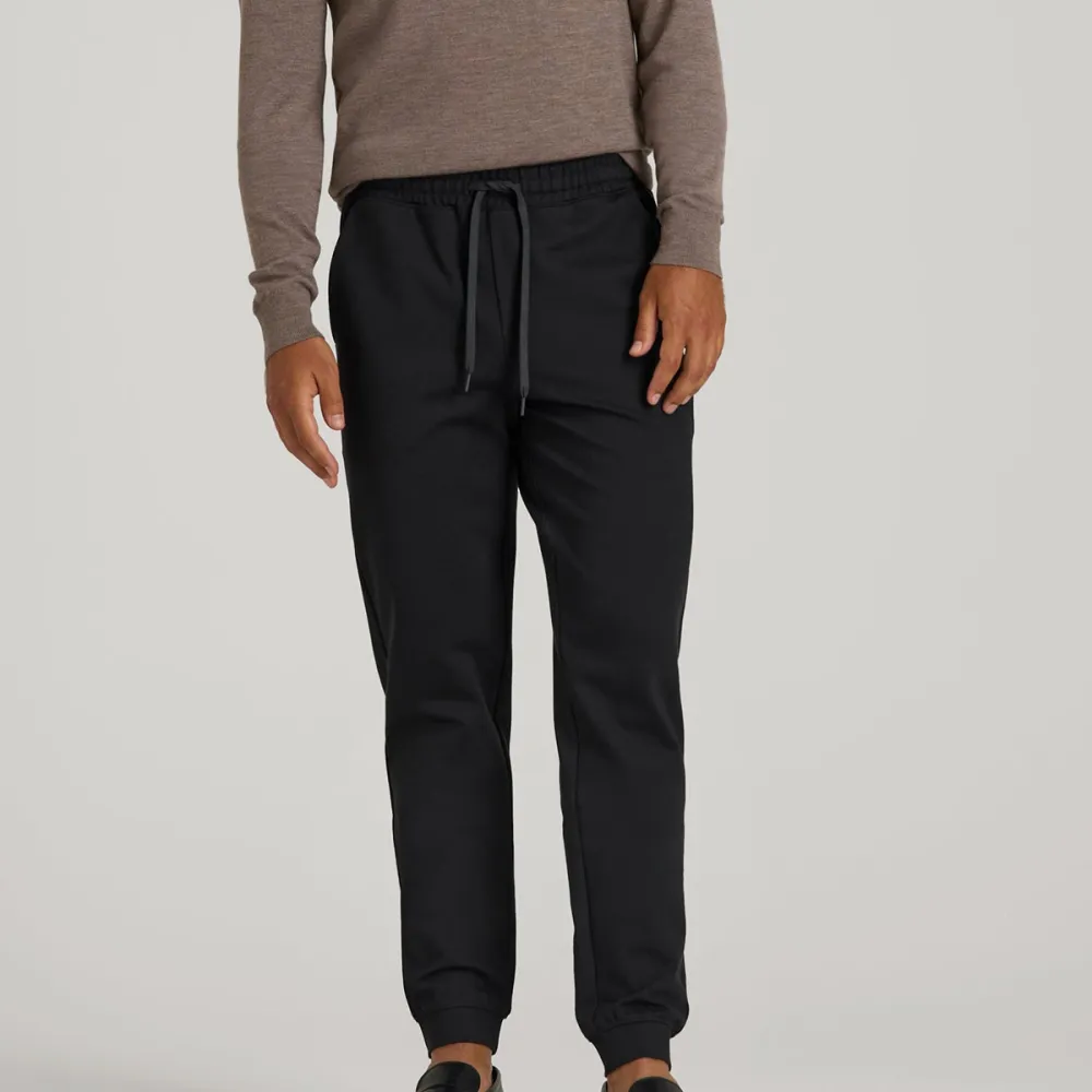 Men's Classic Tapered Fleece Ponte Jogger Pants