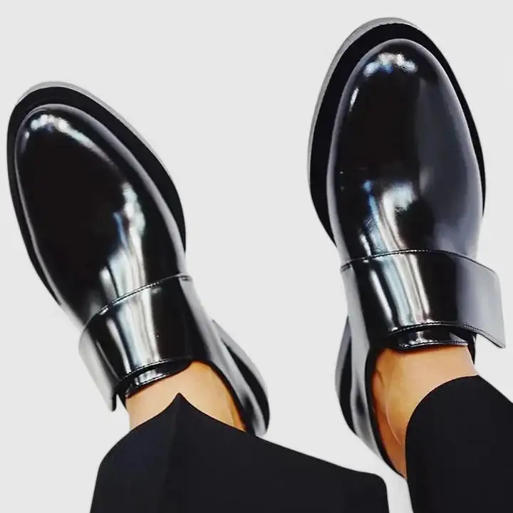 Supportive Everyday Casual Sneakers