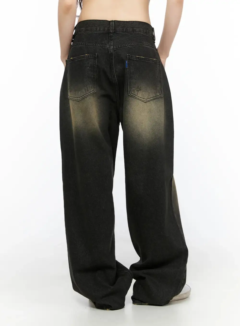 Distressed Baggy Jeans