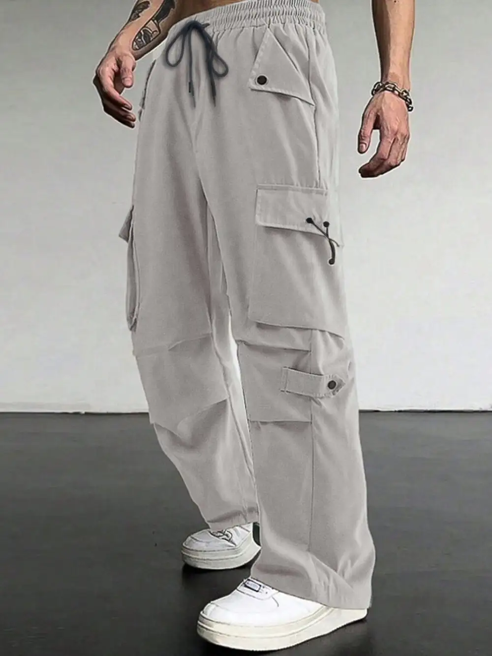 Modern Men's Loose Fit Cargo Pants