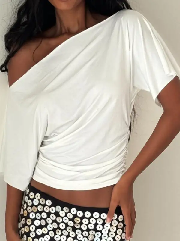 Effortless Refined Short-Sleeve T-Shirt