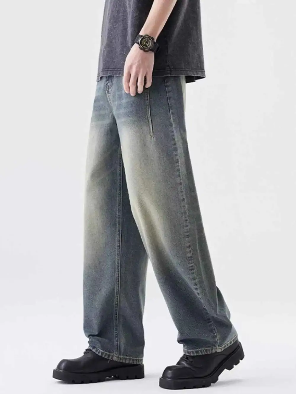 Relaxed Washed Wide Leg Relaxed Fit Jeans