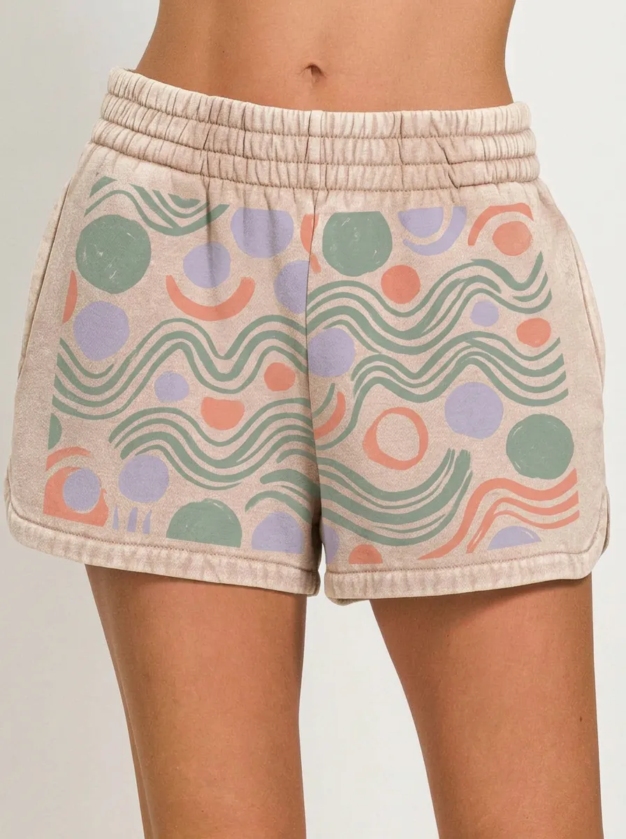 Women's Abstract Geometric Wavy Circles Printed Shorts