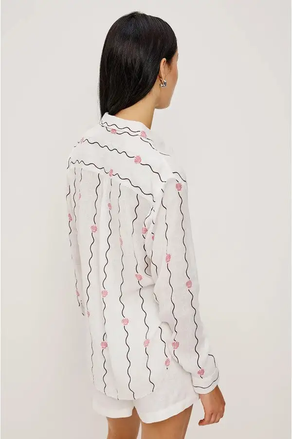 White Striped Seashell Print Shirt