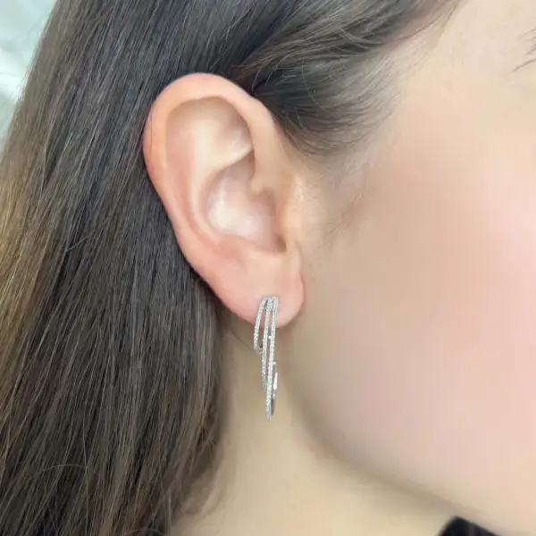 Refined Fine Detail Gem Detail Hoop Earrings