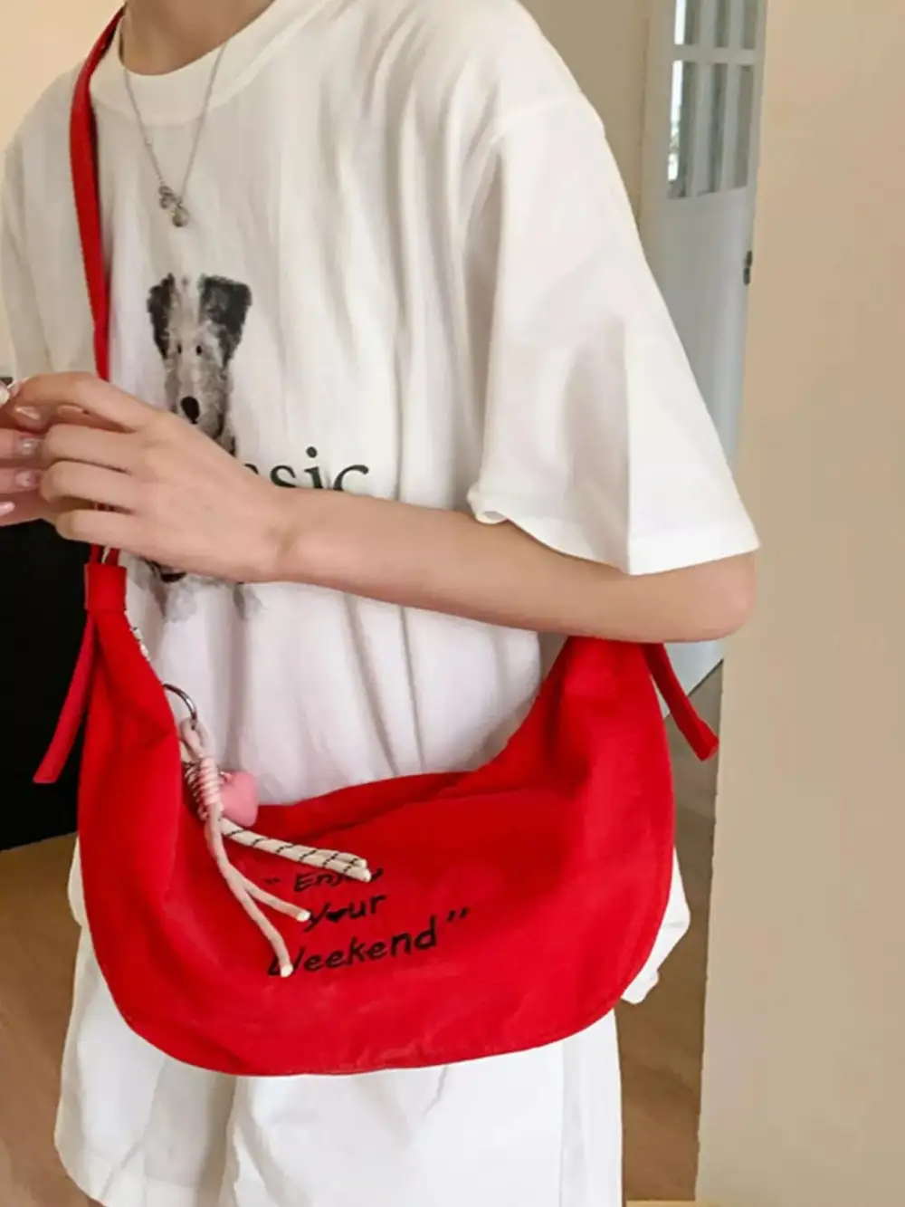 Women's Heritage Adjustable Strap Shoulder Bag