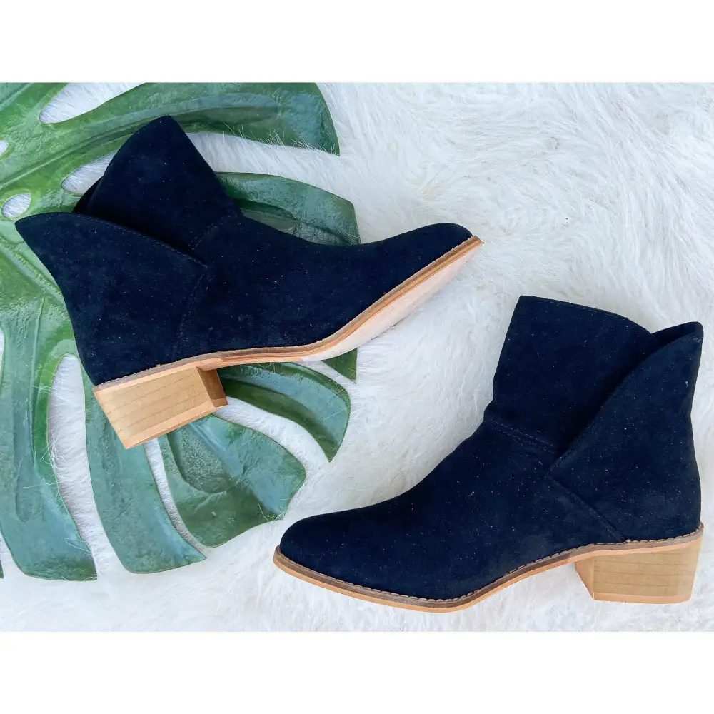 Tailored Leather Boots