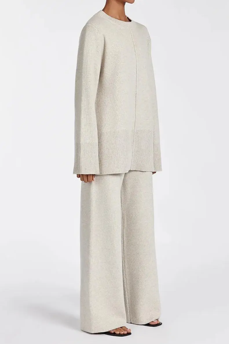 SOLID KNIT JUMPER
