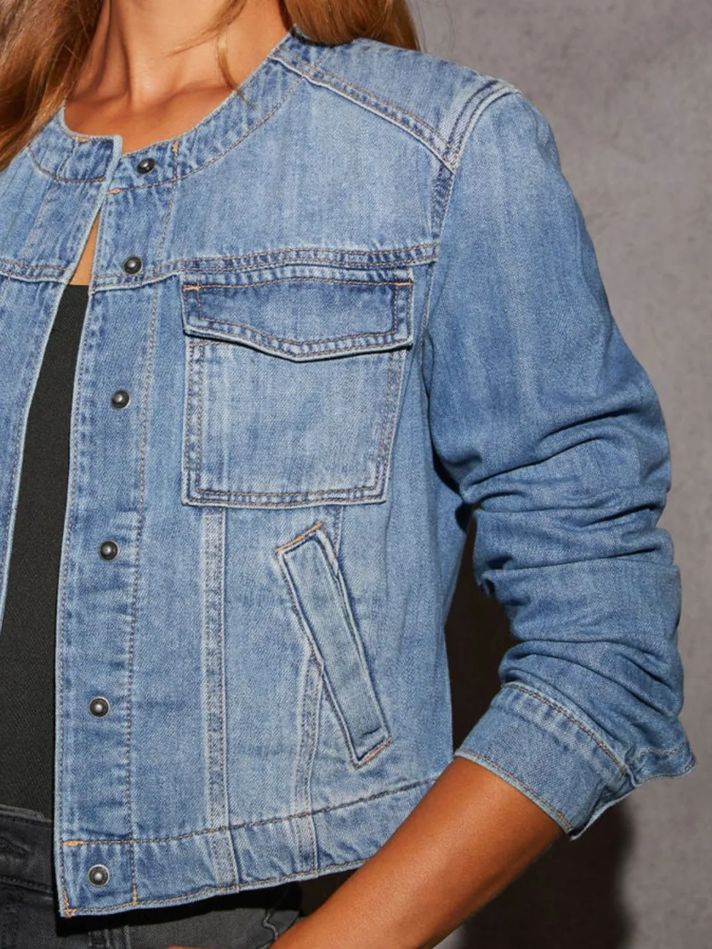 Snap-front Dropped Cargo Denim Jacket