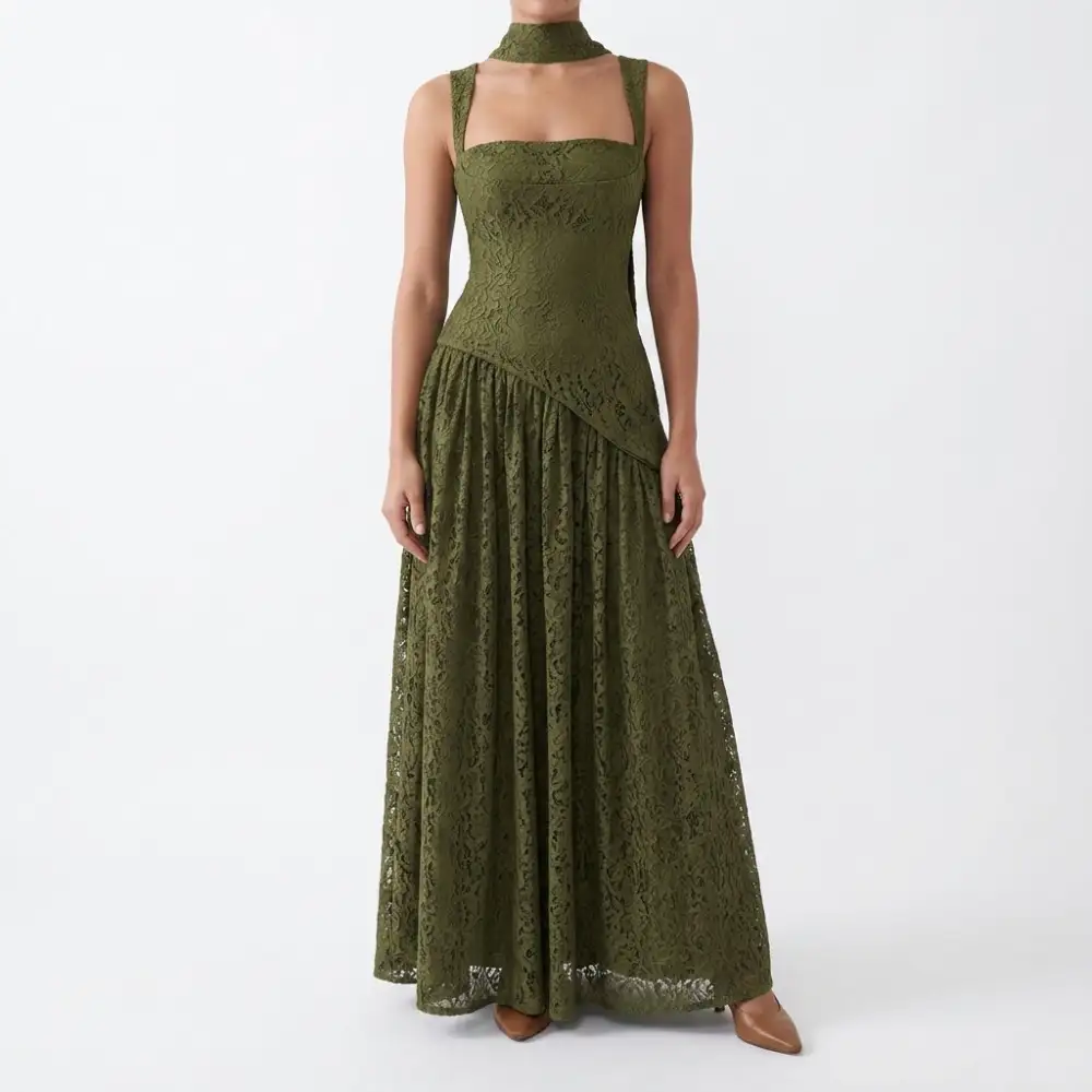 Contemporary Refined Women's Lace Maxi Dress