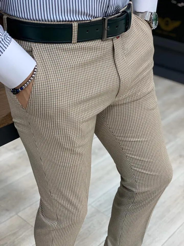 Clean Finish Slim Fit Plaid Tailored Trousers
