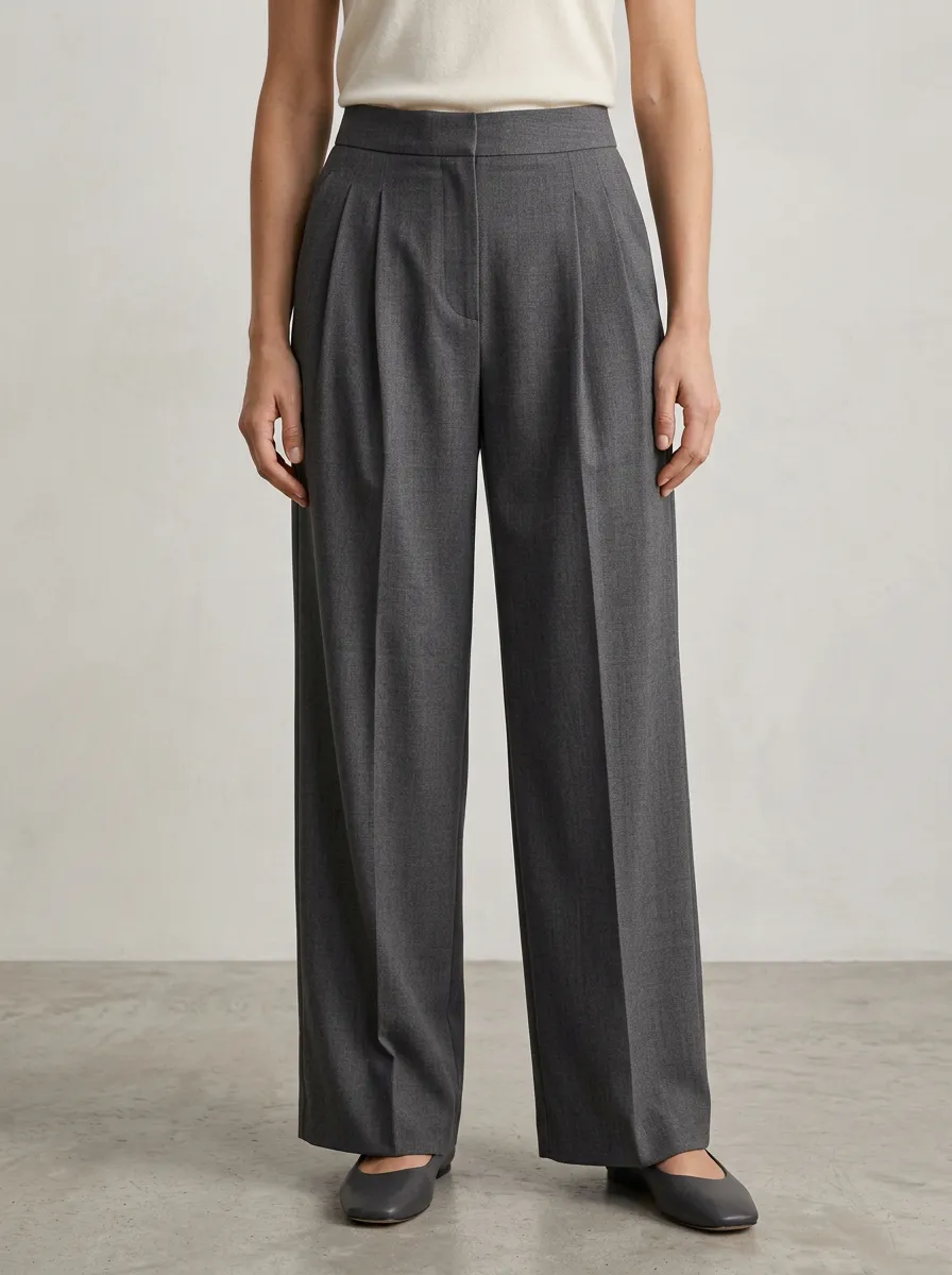 Everyday Contour Pleated Wide-Leg Trousers