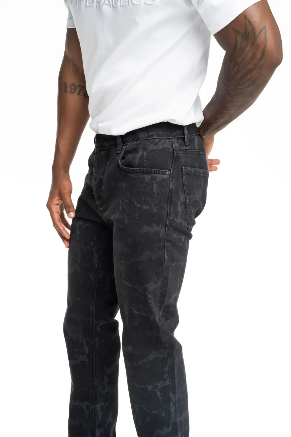 Slim Straight Classic Jeans
