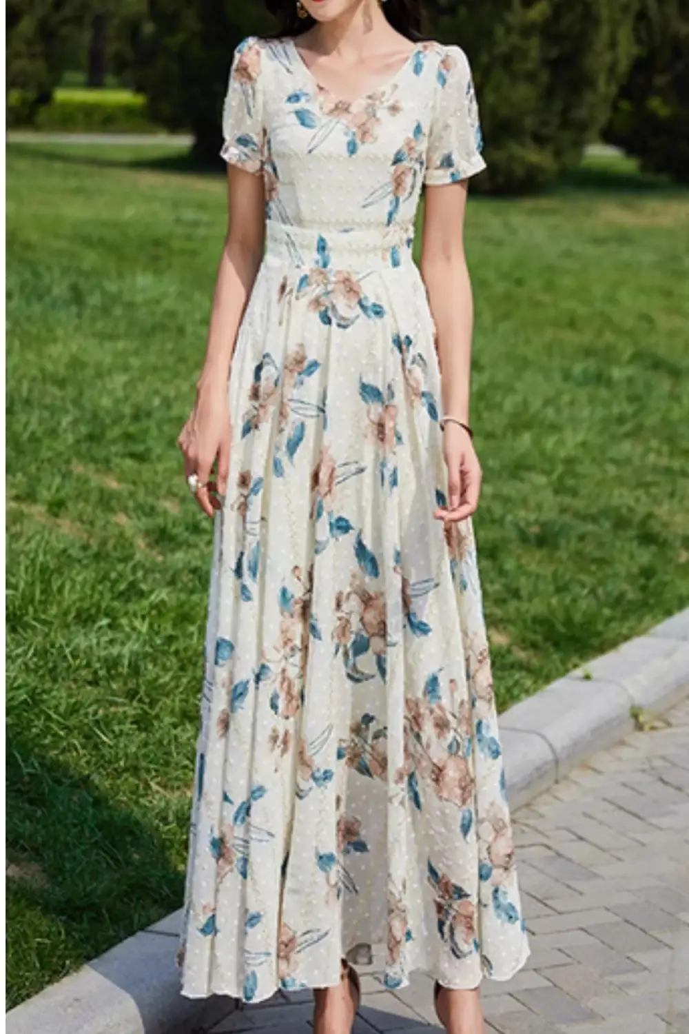 Relaxed Floral Chiffon V Neck Short Sleeve Maxi Dress