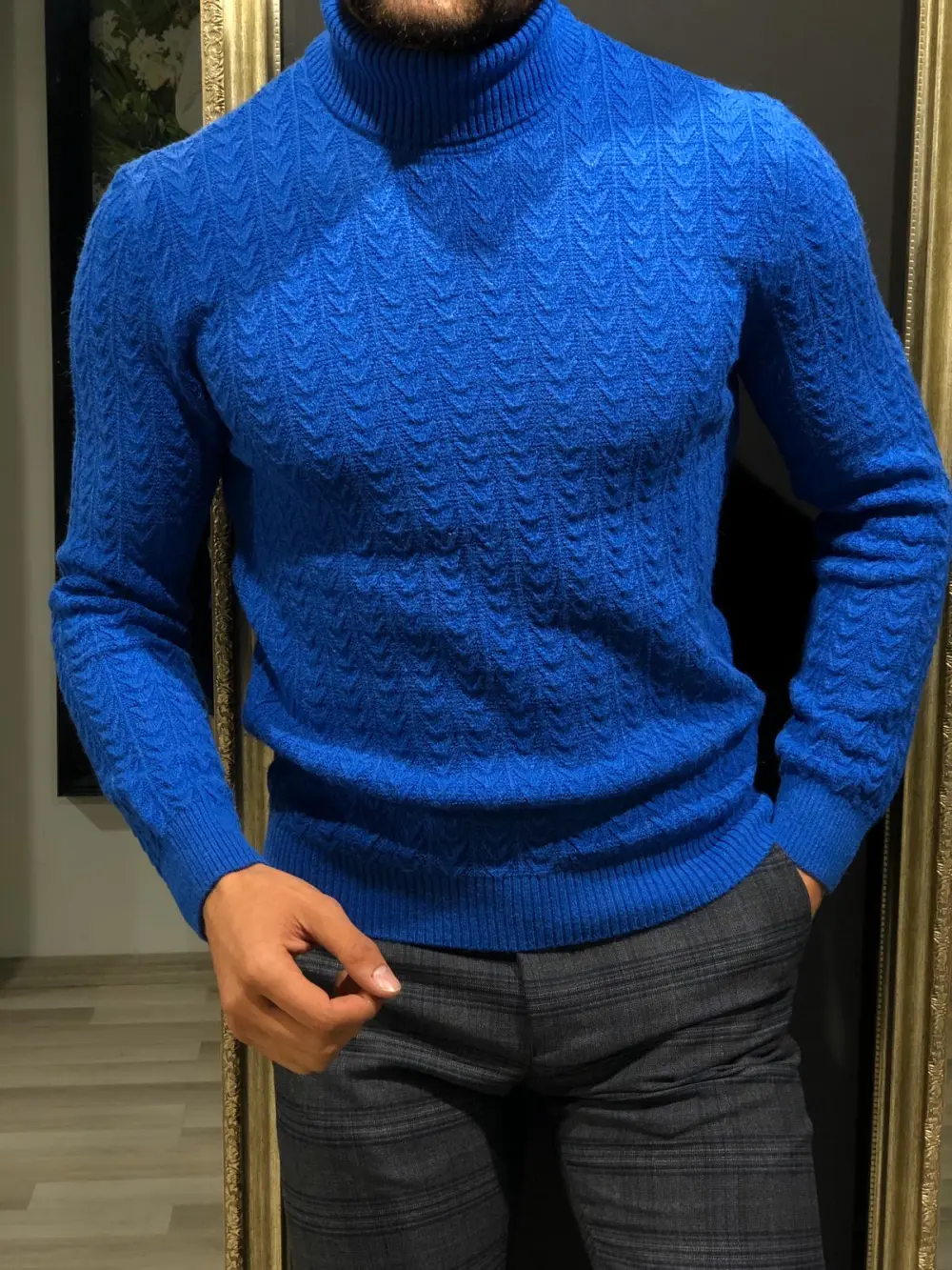 Contemporary Slim Fit Knit Turtleneck Sweater