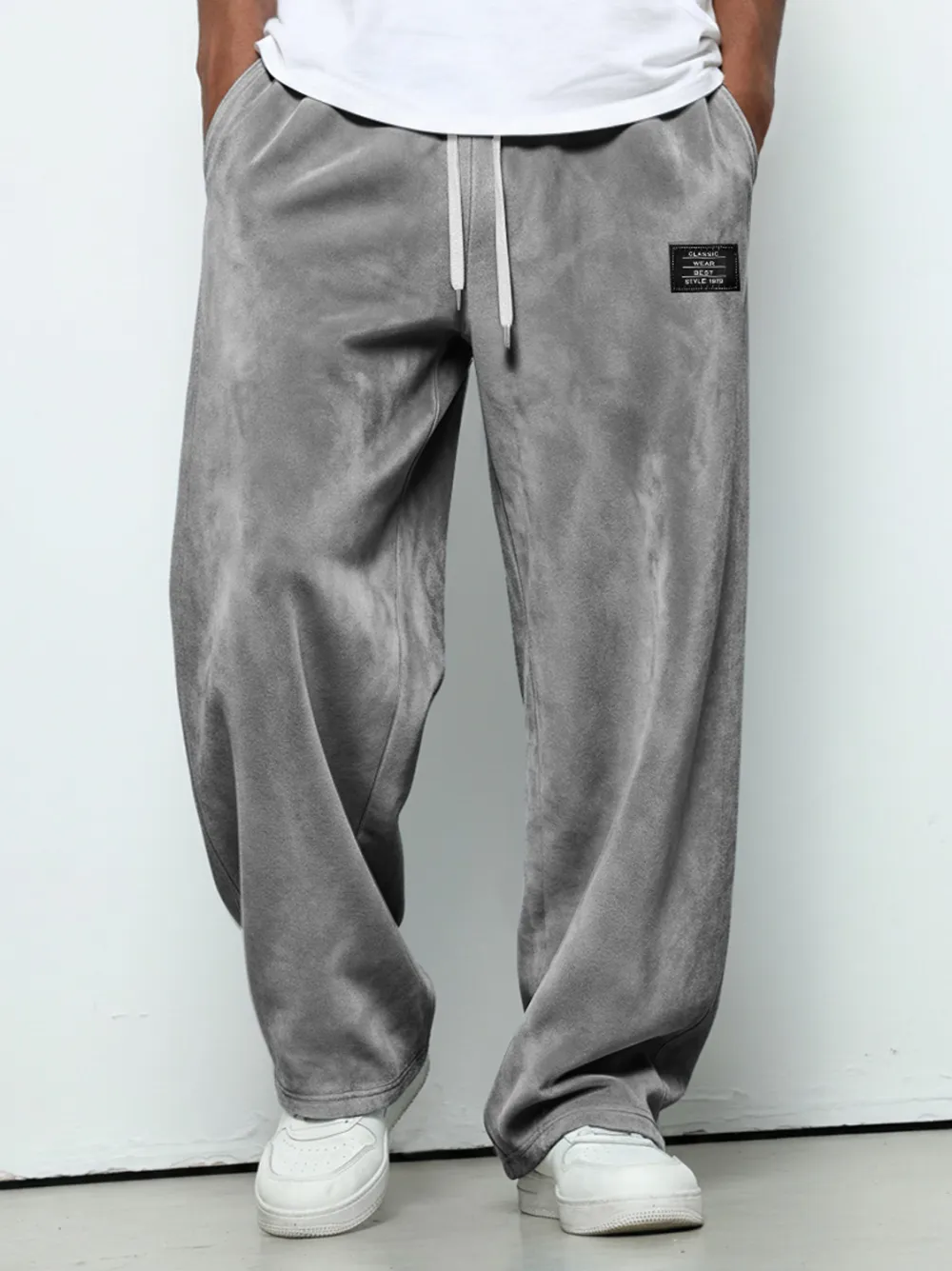 Seamed Detail Relaxed Trousers