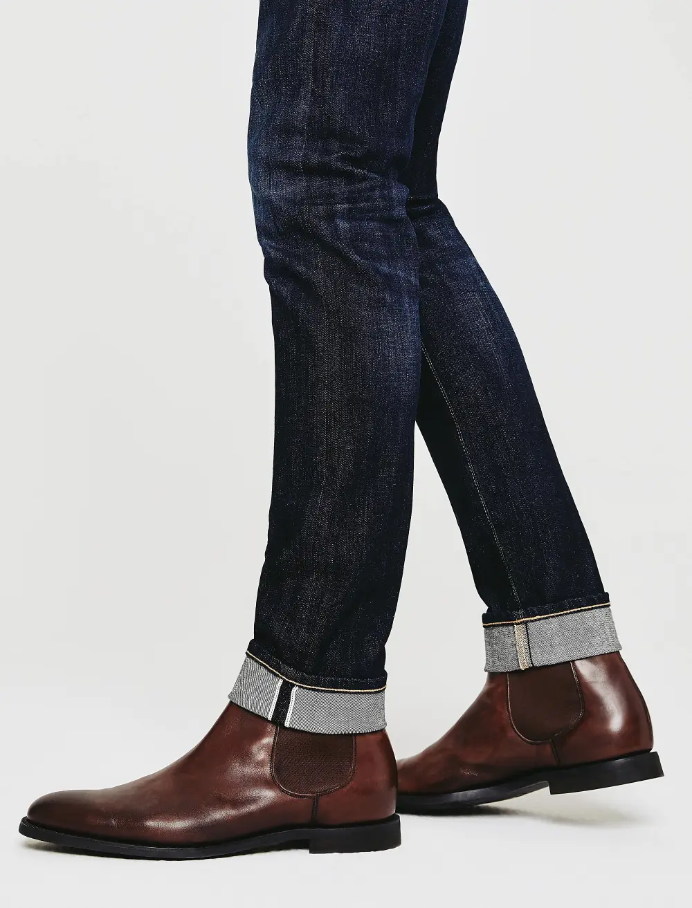 Men's Tailored Slim Mid Rise Comfort Stretch Jeans