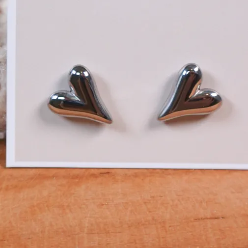 Heart Outline Stud Earrings