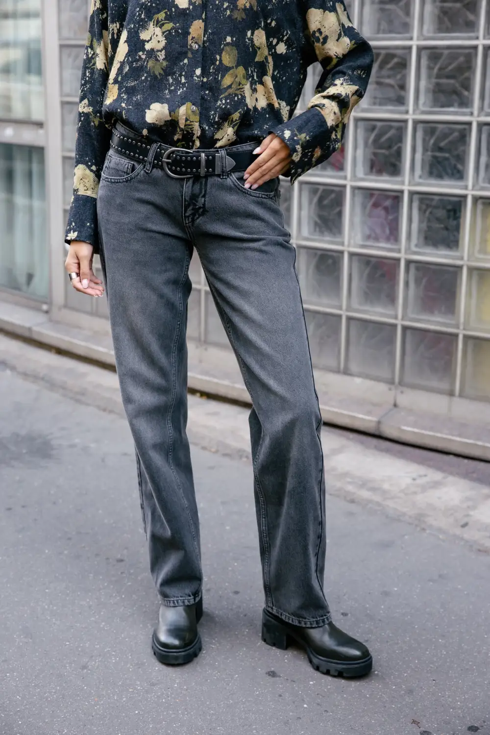 Women's Versatile Modern Denim Jeans