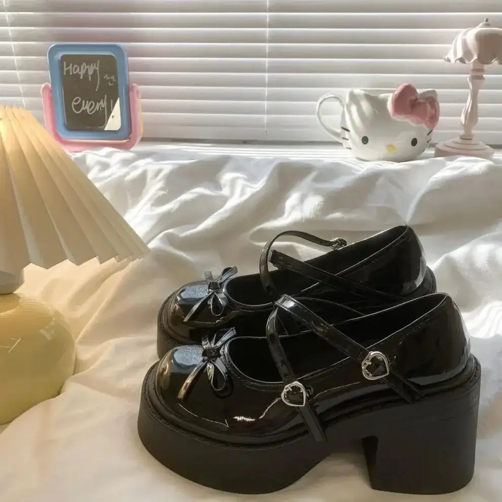 Leather Bow-Detail Pumps