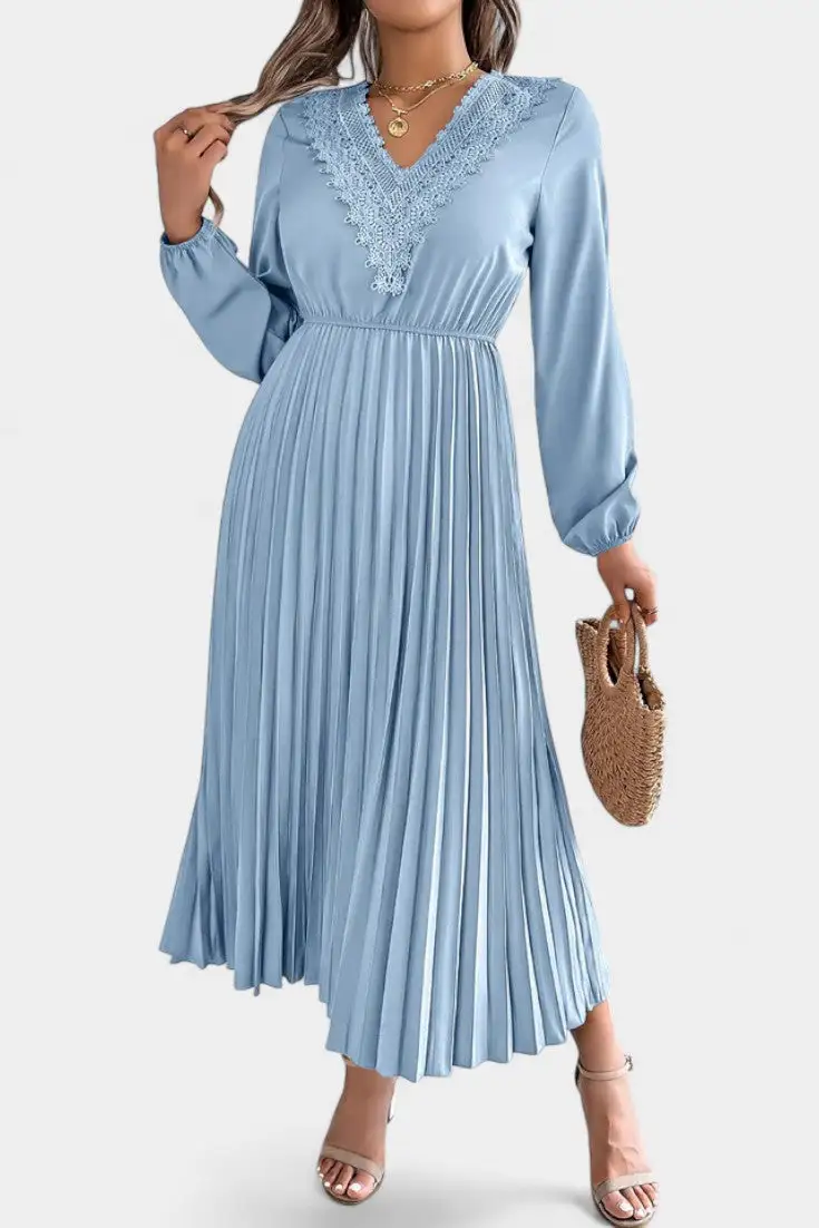 Pleated Lace Casual Dress