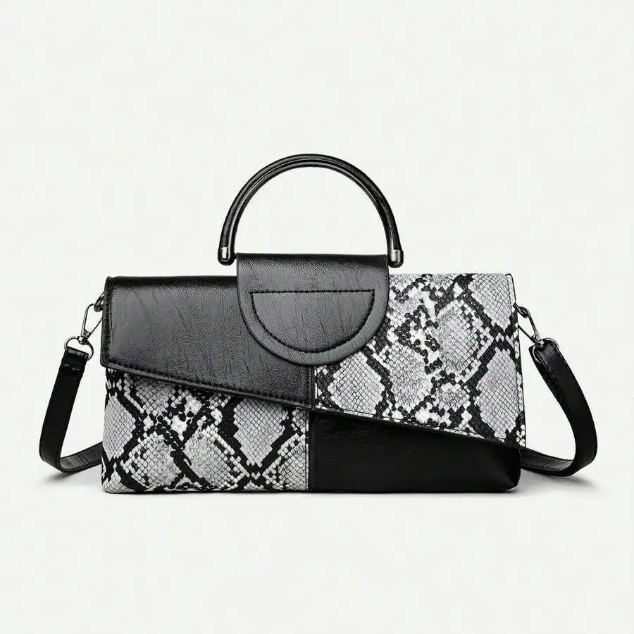 Compact Slim Baguette Bag